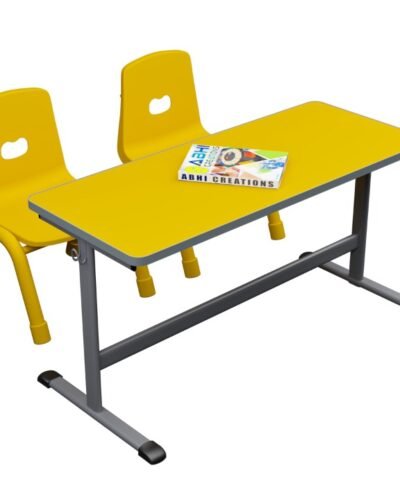 DOUBLE DESK WITH 2 CHAIRS FOR UKG CLASS